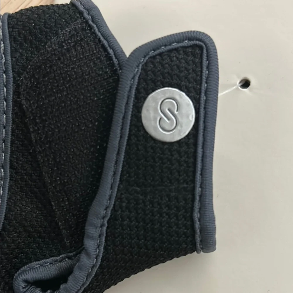 Calia Essential Studio Gloves Womens Small Black Fingerless Yoga Pilates Gym NEW